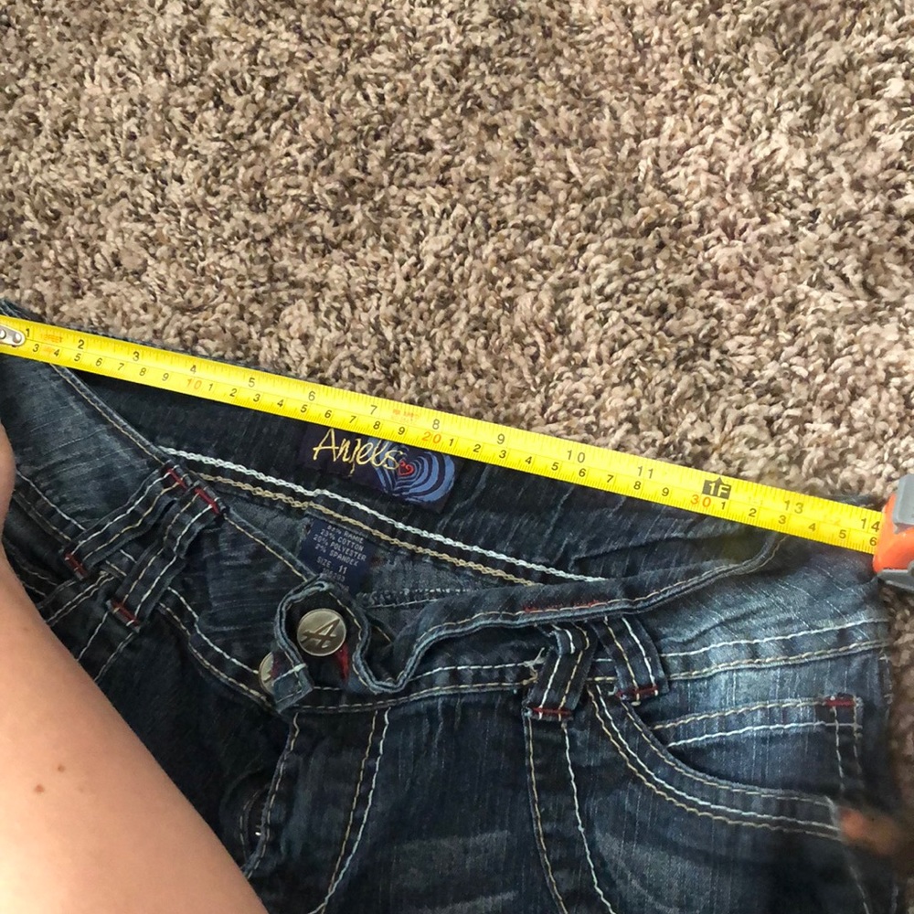 Capris - Picture 3 of 3